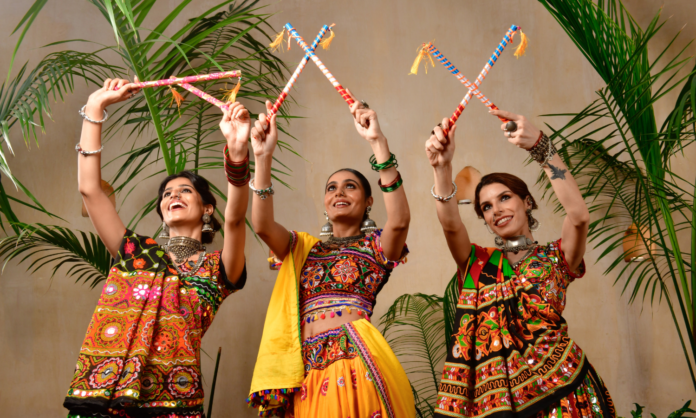 Dandiya Night Outfit Ideas for Navratri 2024
