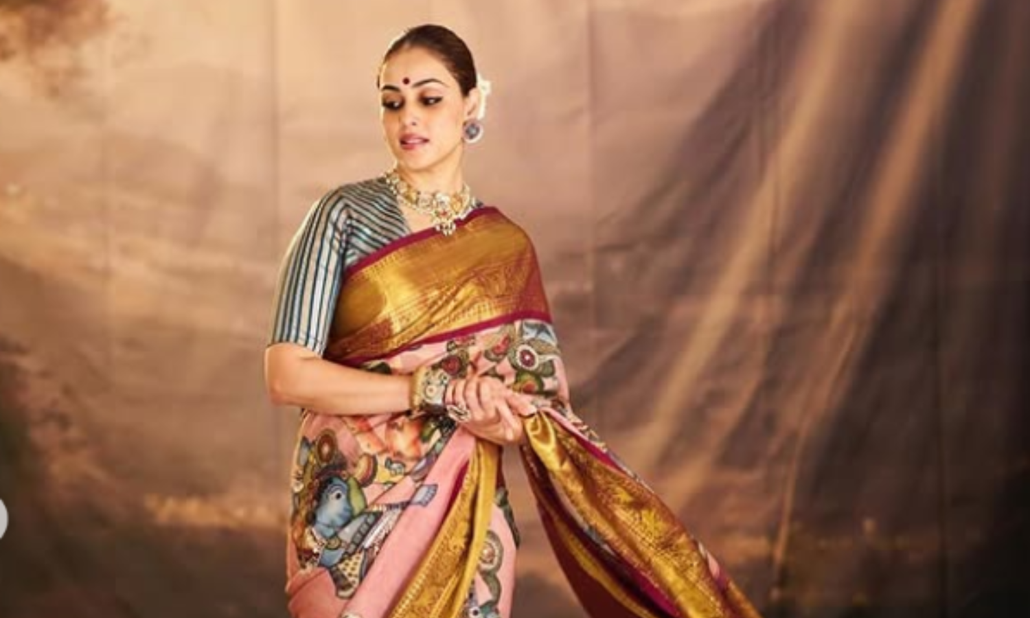 Gudi Padwa 2025 Festive Outfit Ideas