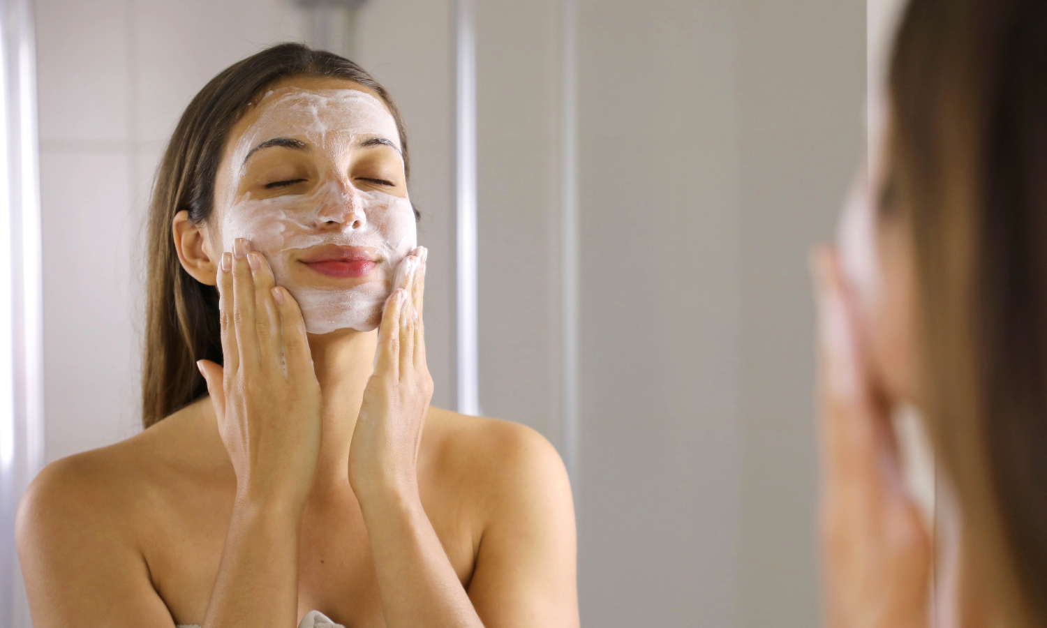 Anushka Sharma’s Daily Skincare Routine for Glowing Skin